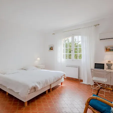 Le Coba - Max195 By Interhome * Sainte-Maxime